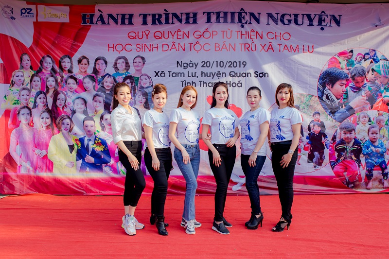 Hoa hậu Quốc tế Taiwan Lê Hải Yến hạnh phúc trong chuyến thiện nguyện cho các em nhỏ tại Thanh Hóa