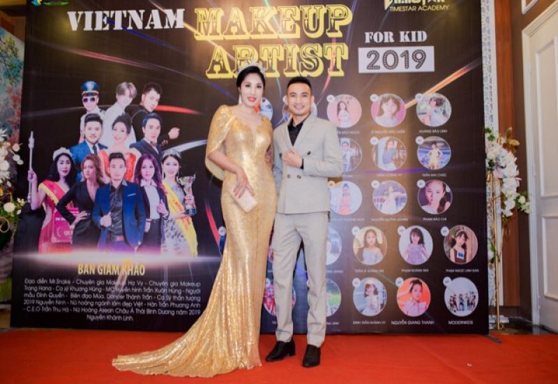 Nữ  hoàng ASEAN doanh nhân Nguyễn Khánh Linh bông hoa quyền lực ban giám khảo gala nghệ thuật VietNam Maekup Artist for Kid 2019 