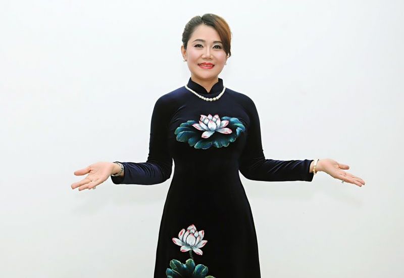 'Bông hồng quyền lực' - Chủ tịch Liên hiệp Spa Thẩm mỹ Việt Nam Đỗ Thị Diệu Hoa 